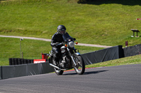 Vintage-motorcycle-club;eventdigitalimages;mallory-park;mallory-park-trackday-photographs;no-limits-trackdays;peter-wileman-photography;trackday-digital-images;trackday-photos;vmcc-festival-1000-bikes-photographs